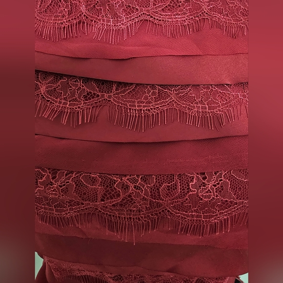 White House Black Market Shirt with Belt - Picture 3 of 5